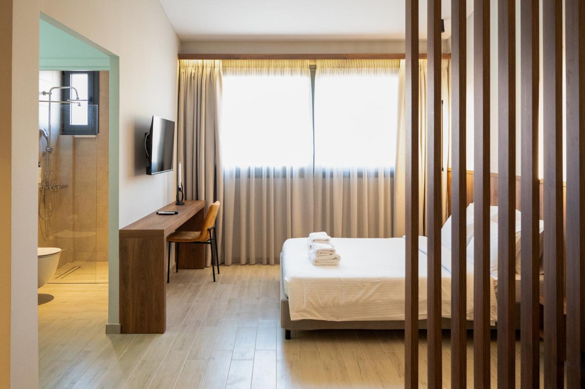 Dwell House 5 Hotel Янина Екстериор снимка
